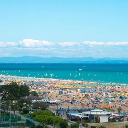 Appartamento Poolside Garden Retreat - Beahost Bibione