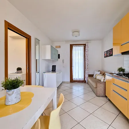Poolside Garden Retreat Bibione